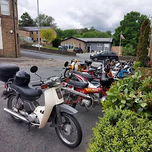 https://the-old-joinery-at-the-trawden-arms.yorkshirehotels.net