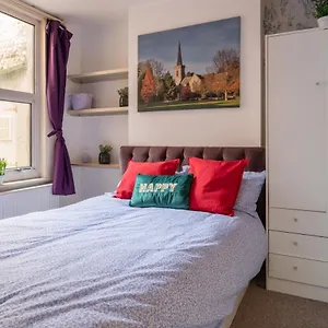 Comfy Brightoncity Centr Homestay